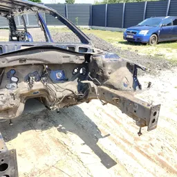 Четверть передня ліва Mazda 6 GY (02-07) 2.0 Бензин фото 3