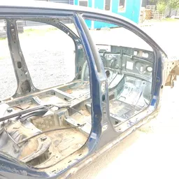 Стійка центральна права Toyota Avensis T25 (03-08) 2.0D фото 2