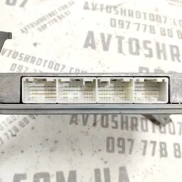 ЕБУ двигуна Toyota Avensis T25 (03-08) 2.0D 8966105690 фото 3