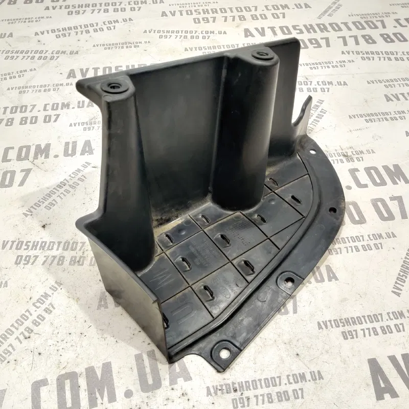 Накладка бампера Kia Sorento 2 86690C5000