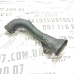 Патрубок повітряний Toyota Avensis T25 (03-08) 2.0 Дизель