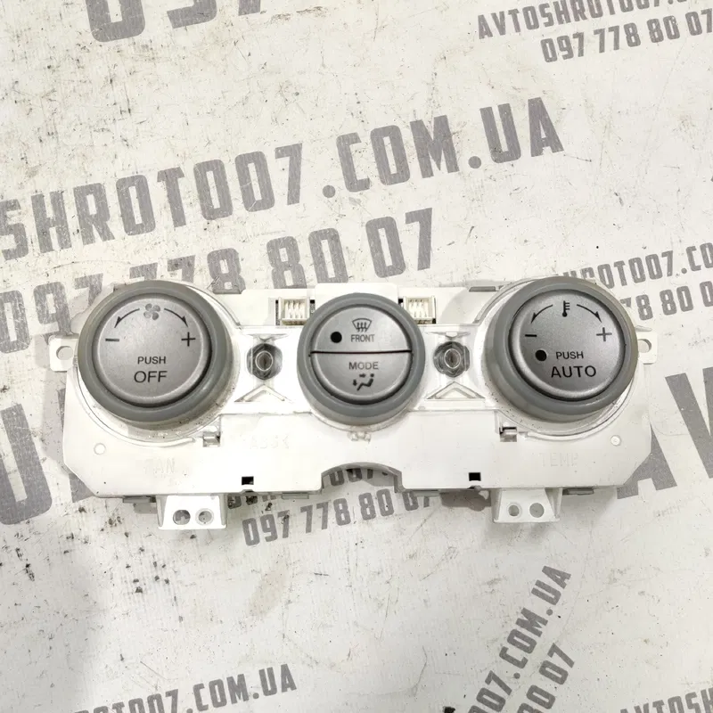 Блок клімат-контролю Mazda 6 GY (02-07) 2.0 Бензин