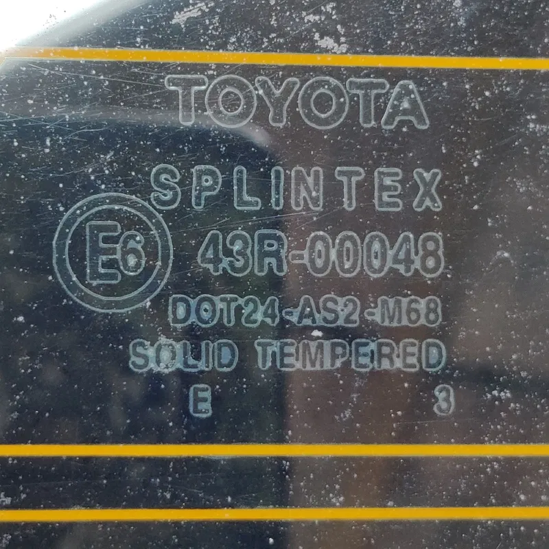 Кузовне скло Toyota Avensis T25 (03-08) 2.0D заднє праве