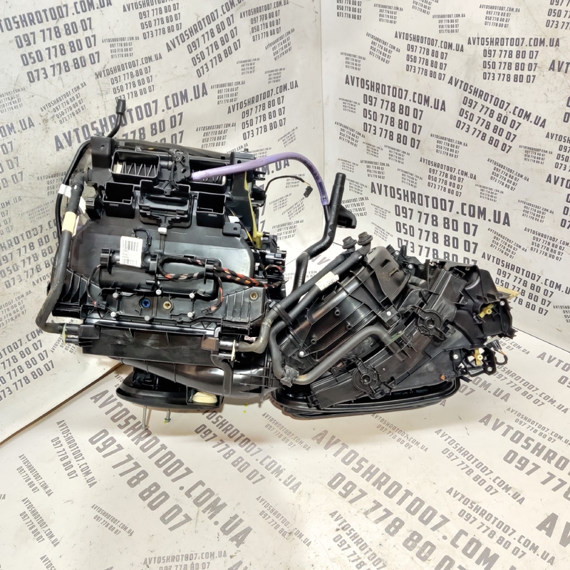 Корпус пічки Volvo S60 III (19-24) 2.0 бенз OEM 32226260