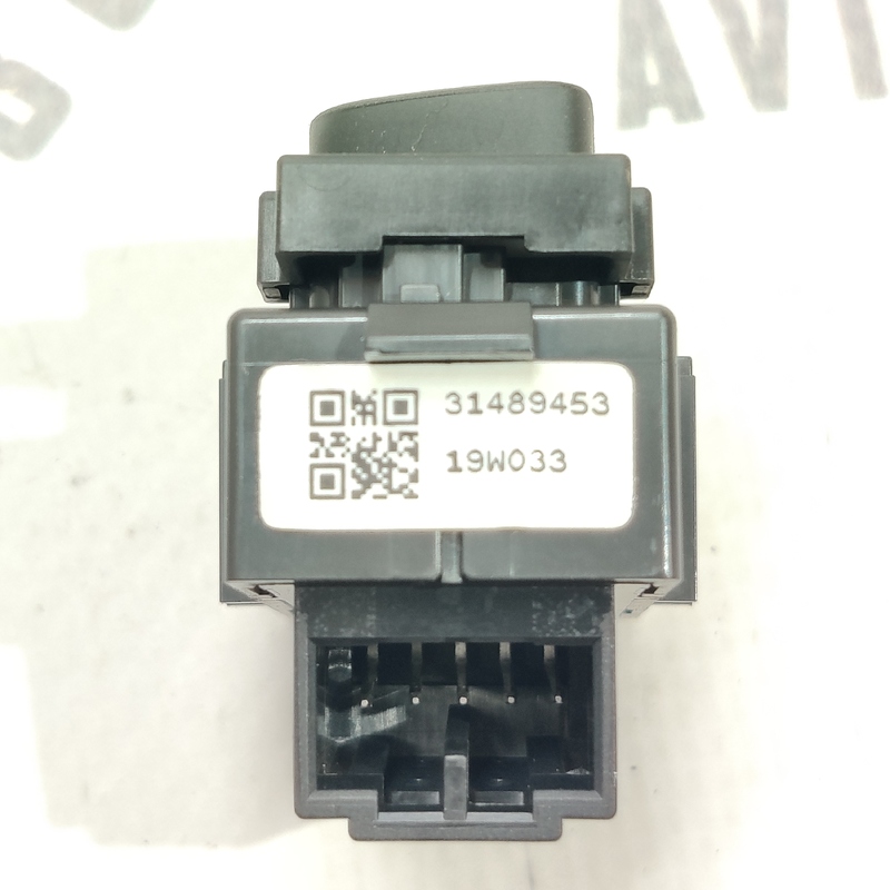 Кнопка ЦЗ Volvo S60 III (19-) 2.0 задня права 31489453