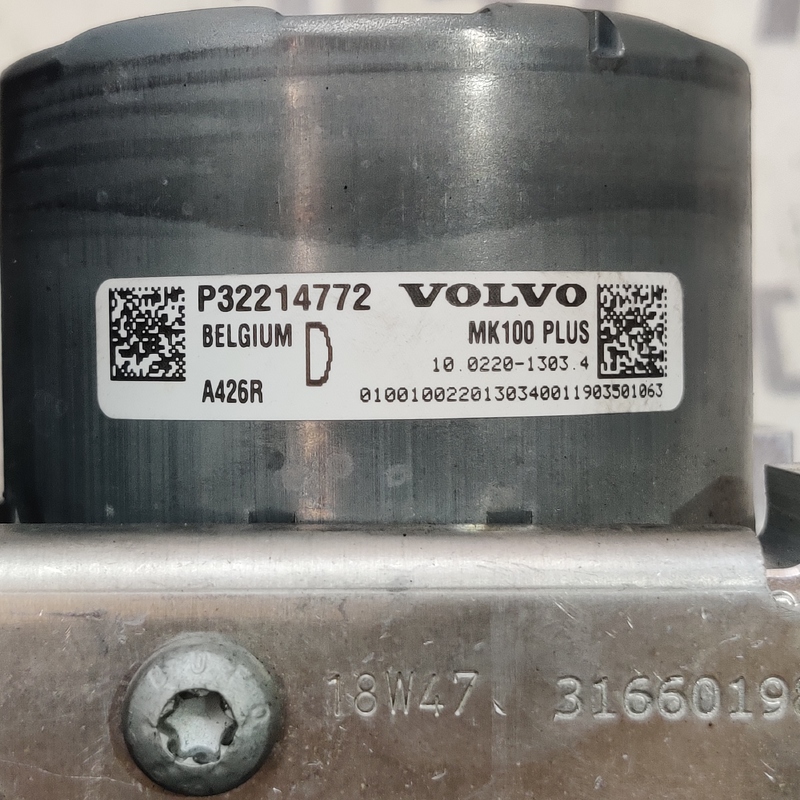 Блок управління АБС Volvo S60 III (19-) 2.0 Бенз 32214803