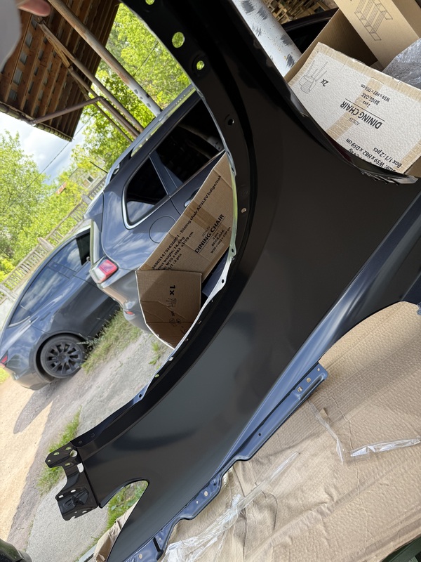 Крило переднє ліве Mazda CX-9 TB (16-24)