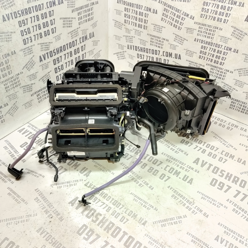 Корпус пічки Volvo S60 III (19-24) 2.0 бенз OEM 32226260