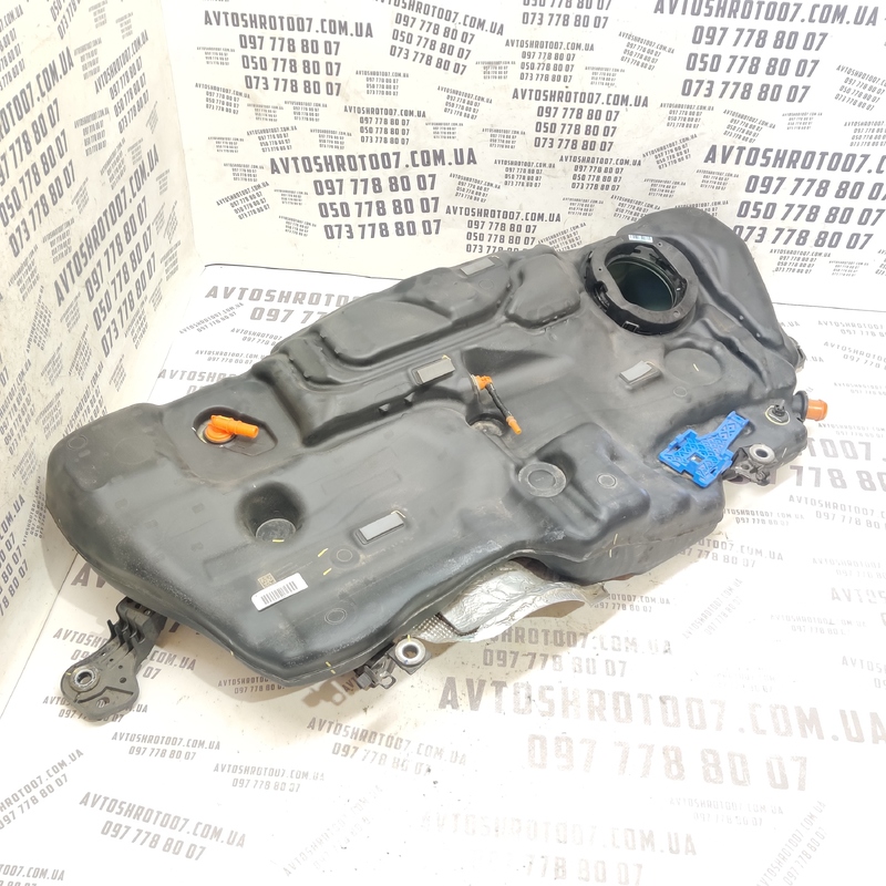 Бак паливний Volvo S60 III SPA (18-) 2.0 бензин 31405477