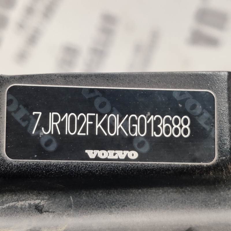 Крило переднє ліве Volvo S60 III (18-) 2.0Б 31468170