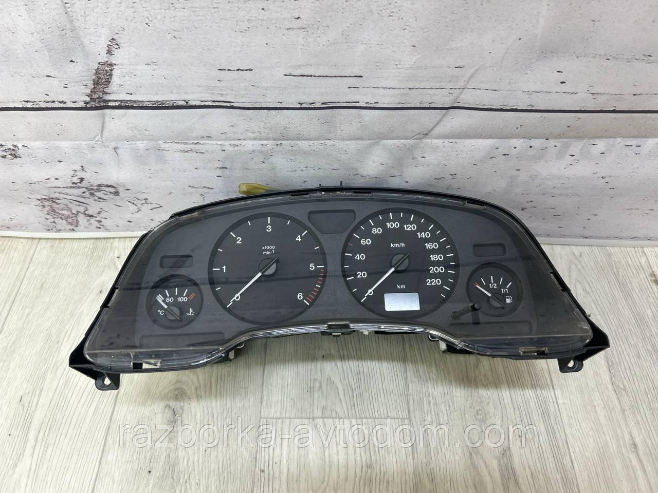 Панель приладів (щиток) 2.0DTI Opel Zafira A OE:24419561