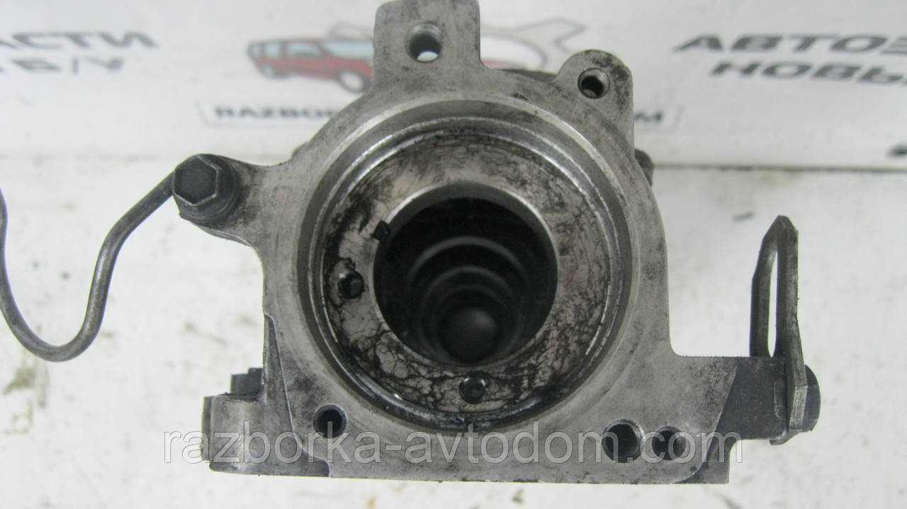 Постіль розпочила Opel Astra F 1.6/1.7D (1991-1998) OE:90128377
