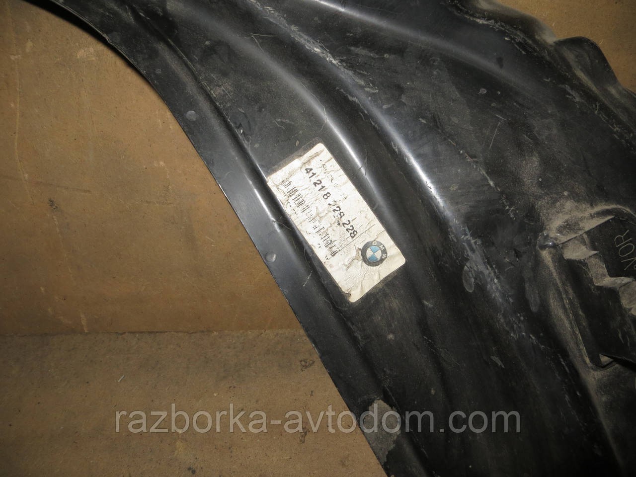 Стілка кузова перед права (седан) BMW 3 E46 (98-01) OE:41218228228