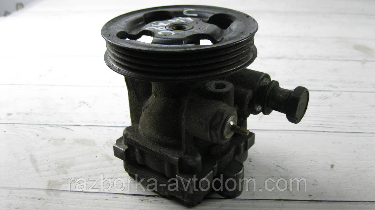 Насос глорусилювача керма (ГУР) Mitsubishi Pajero Sport 1 (1997-2009) OE:MT028, MR418626, MR319542, MR418625