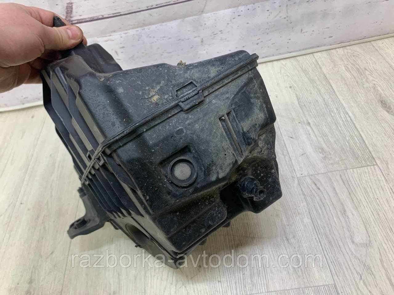 Корпус повітряного фільтра Renault Megane 3, Scenic 3, Fluence OE:8200947663, 820820922