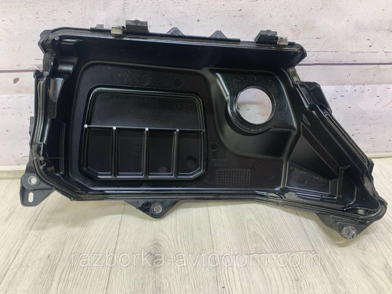 Накладка двигуна декоративна 1.6 dCi Renault Scenic 3 (09-) Megane 3, Trafic 3, Vivaro, Nissan Qashqai OE:175B10217R