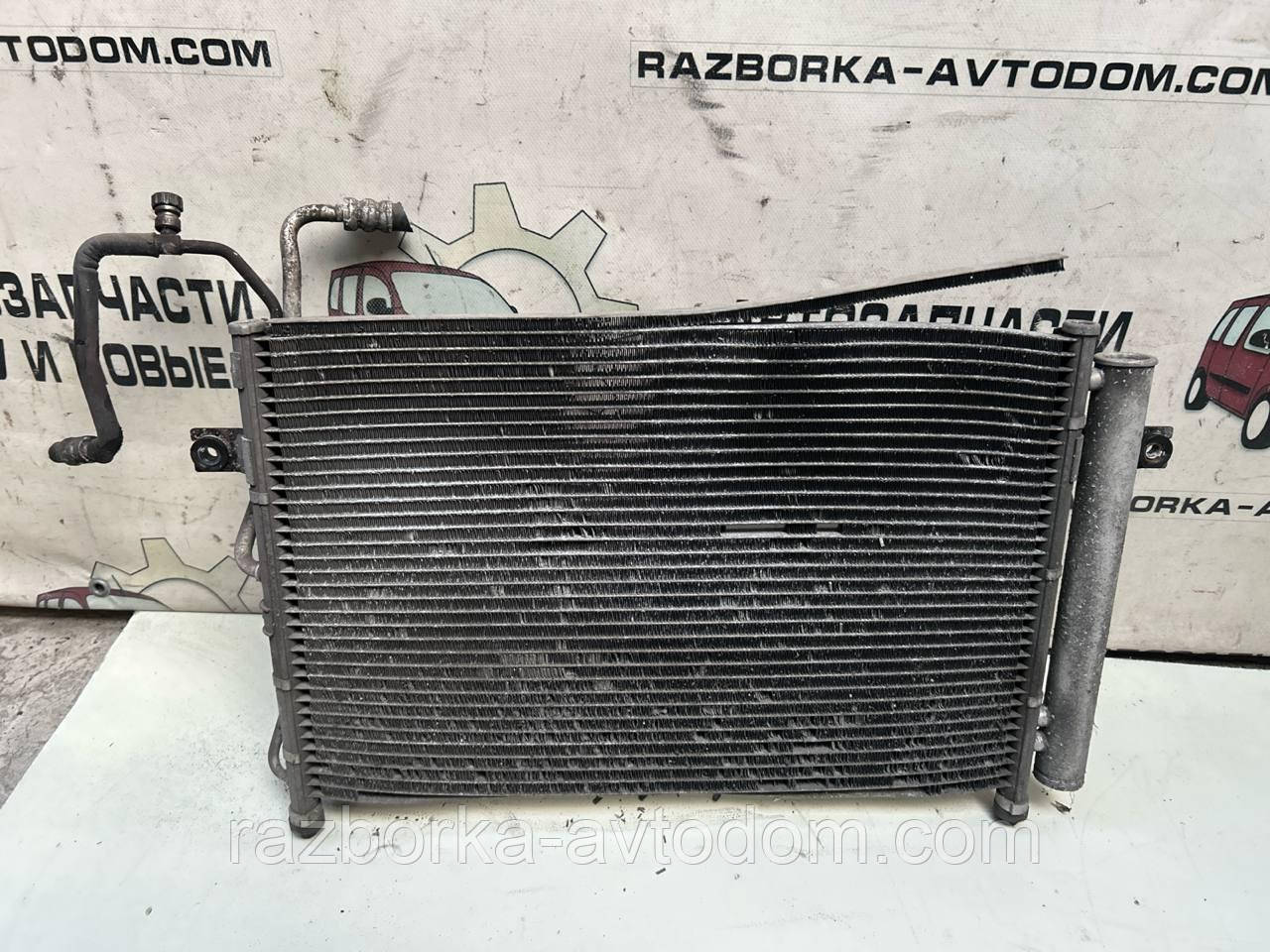 Радіатора Кондиціонера Hyundai Getz (2002-2010) OE:976061C300 ДЕФЕКТ!