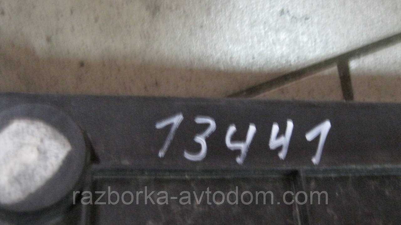 Дифузор з вентиляторами радіатора VW Touran (03-10), Caddy III (2004-2015) OE: 1K0121207T фото 2