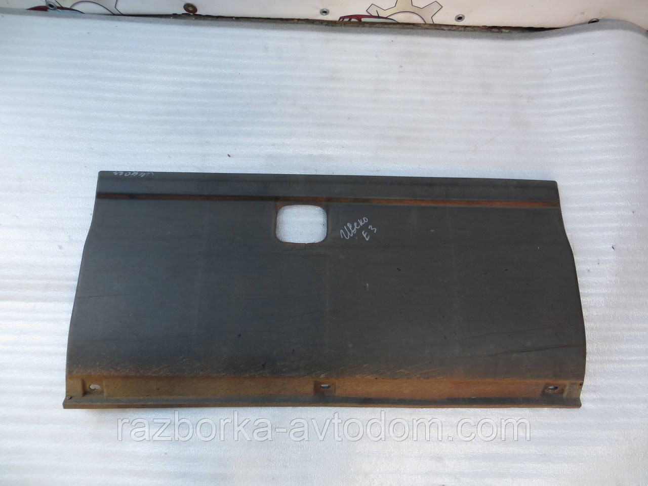 Молдинг кузова права бічна Iveco Daily E3 (2000-2005) OE:500334451, 500334455