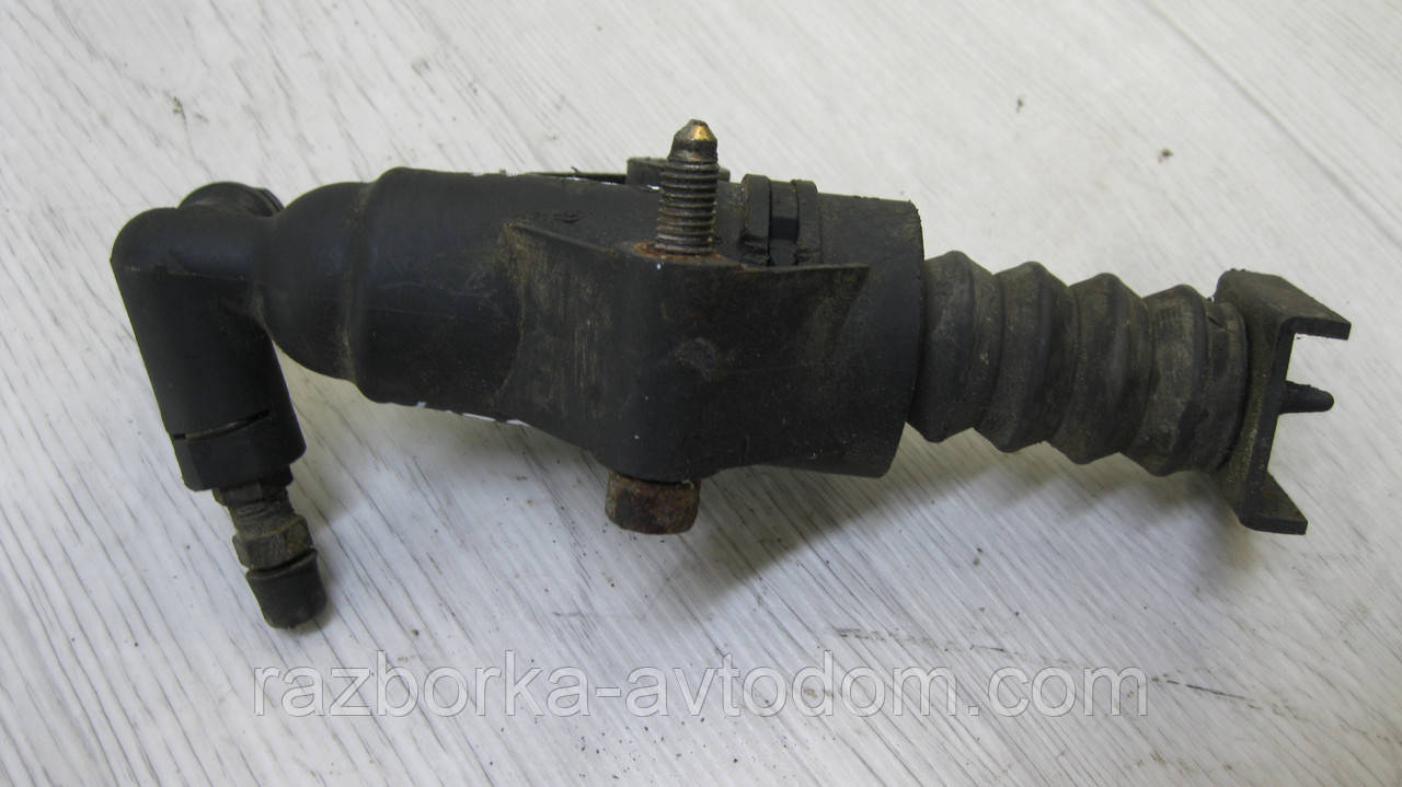 Циліндр зчеплення робочий VW Golf 4, Passat B5, Bora, Polo, Skoda Octavia, Audi A3 та інші OE: 1J0721261F