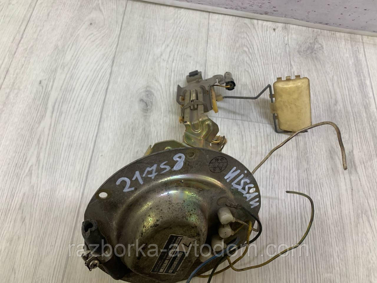 Паливний насос (в бак) , датчик рівня палива CA20E Nissan Bluebird T12/T72 OE: 17040 D4561, 17040-D4501.