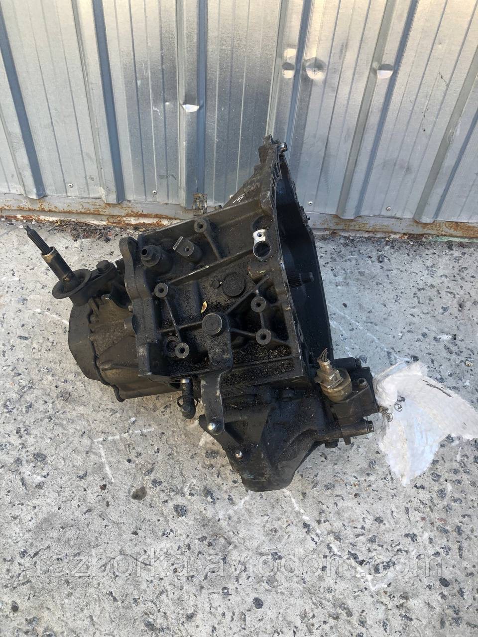 МКПП коробка передач механічна 5-ступка Citroen Berlingo, Peugeot 406 2.0 hdi (92-12) 20DL80 OE: 20DL80