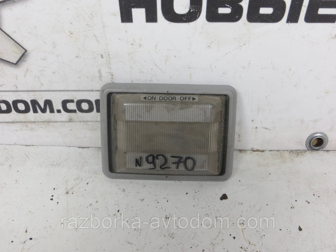 Світильник салону задній Mitsubishi Pajero Sport 1 (1997-2009) OE:MB217797 фото 2