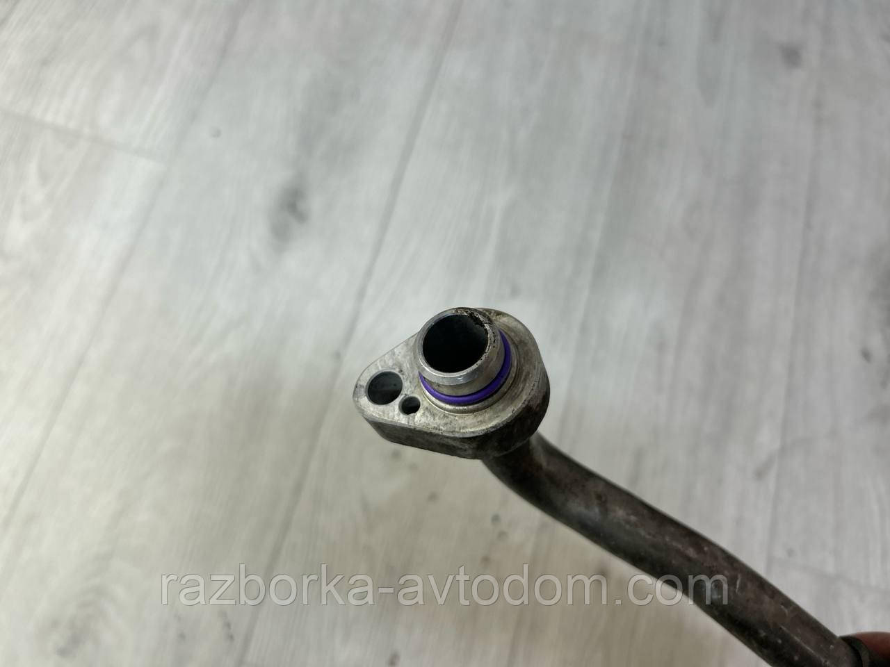Трубка кондиціонера 1,9TD, 2.0TD Skoda Superb 1, VW Passat B5 OE:3b1260740a