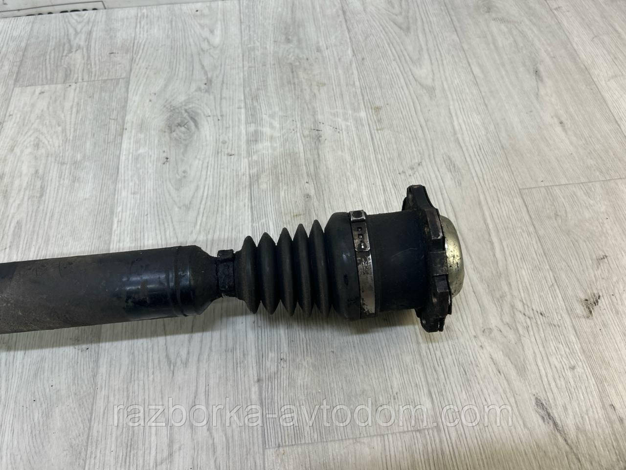 Напівось передня права під АКПП (36 шл) 1,6i VW GOLF 4 (97-06) OE: 1q0407272cr