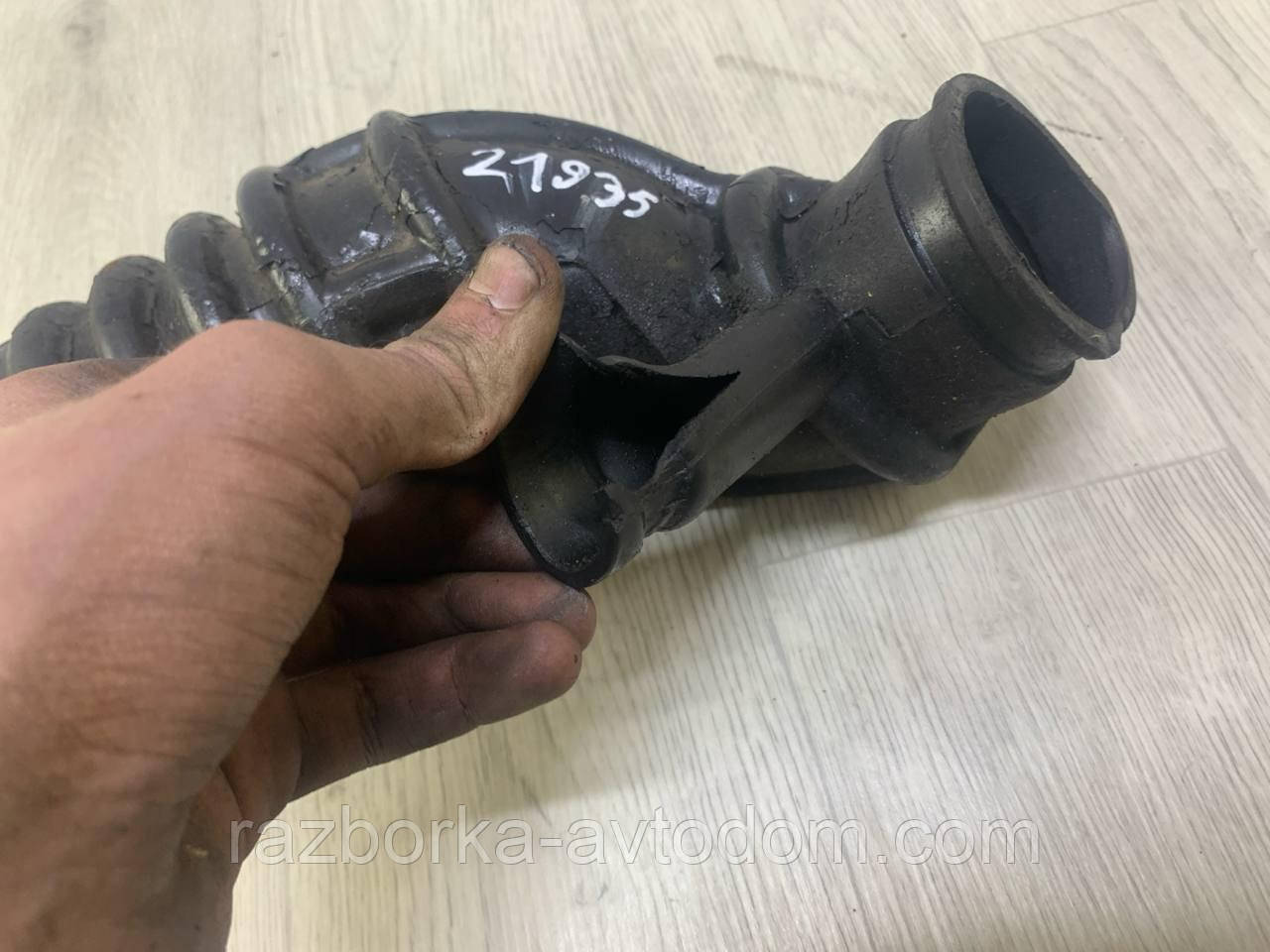 Патрубок повітряного фільтра Daewoo Lanos / Sens 1.3i OE:1109067 фото 2