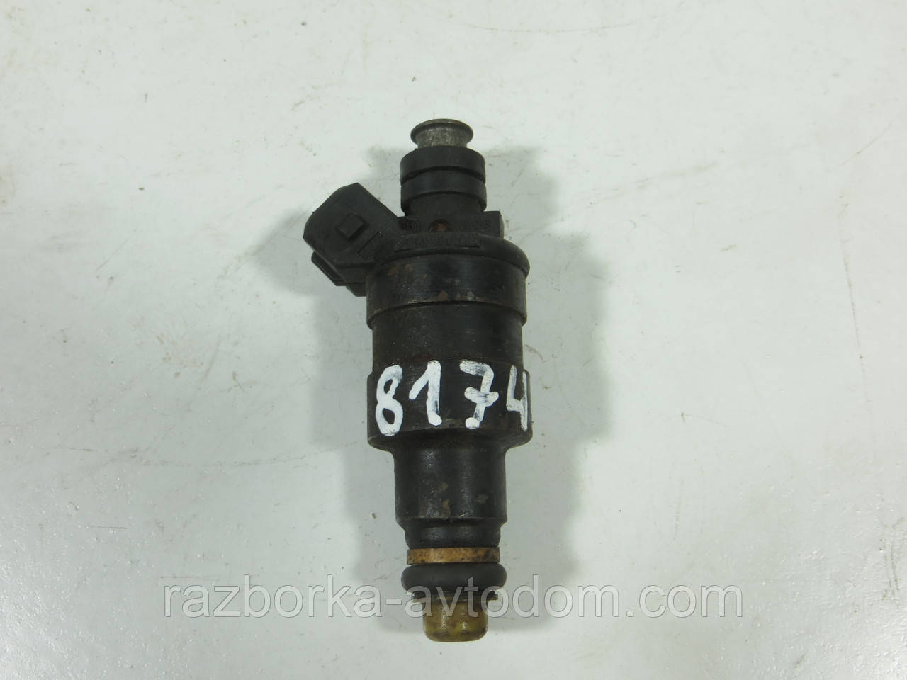 Форсунка бензинова 2.0, 2.3 BMW 3 E30, 5 E28, VOLVO 240, 740, ROVER MONTEGO (1982-1994) фото 2