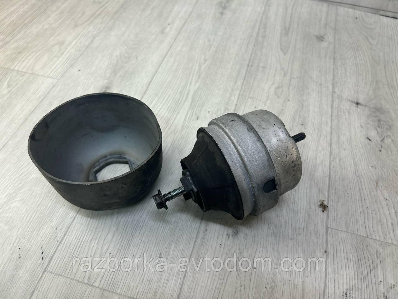 Подушка двигуна передня права Skoda Superb 1 (02-08) OE:11486 8620
