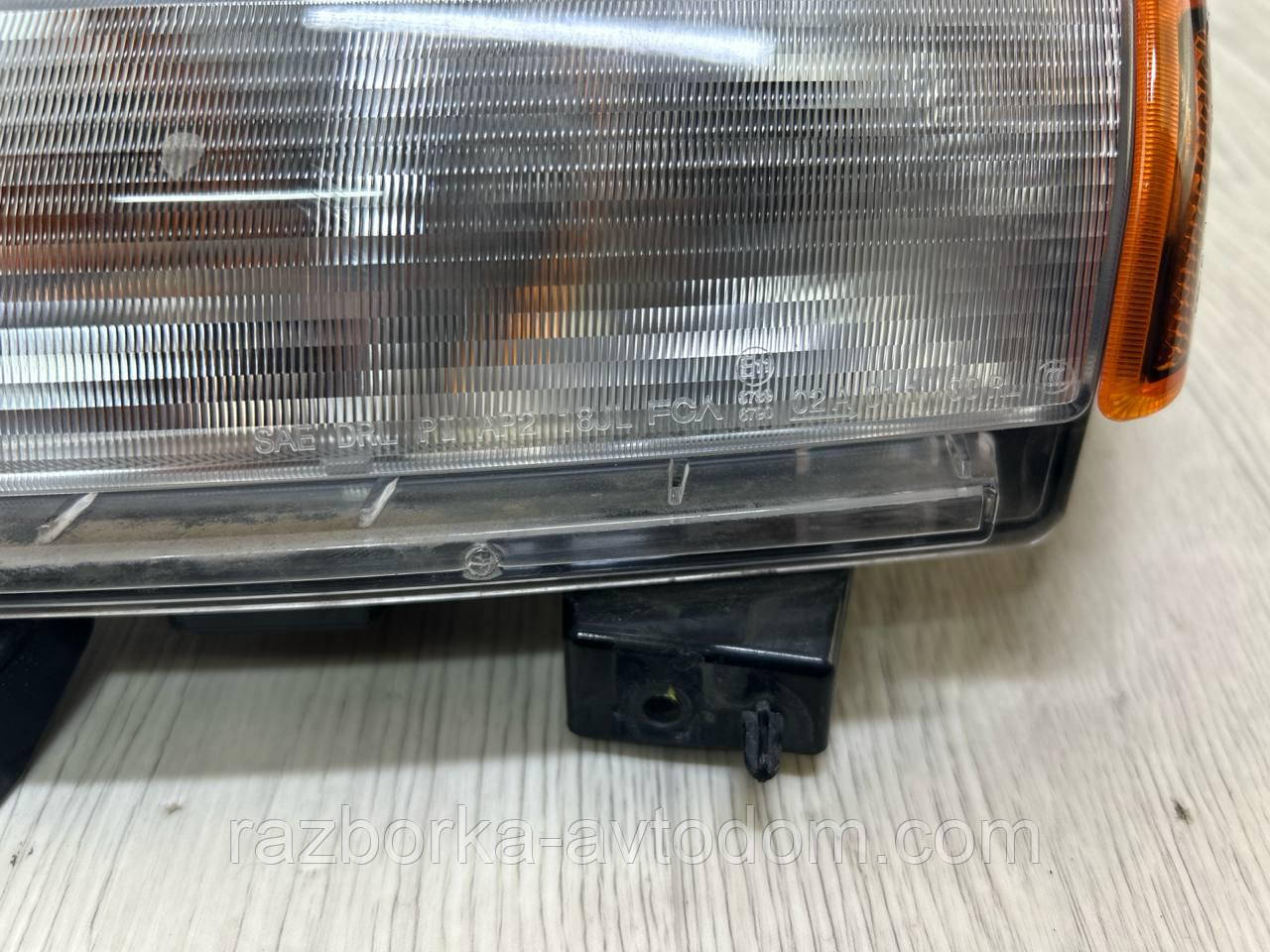 Покажчик повороту в бампері (повторювач) лівий Jeep Wrangler JL (18-23), Gladiator (20-23) OE:68293126AH Б/У