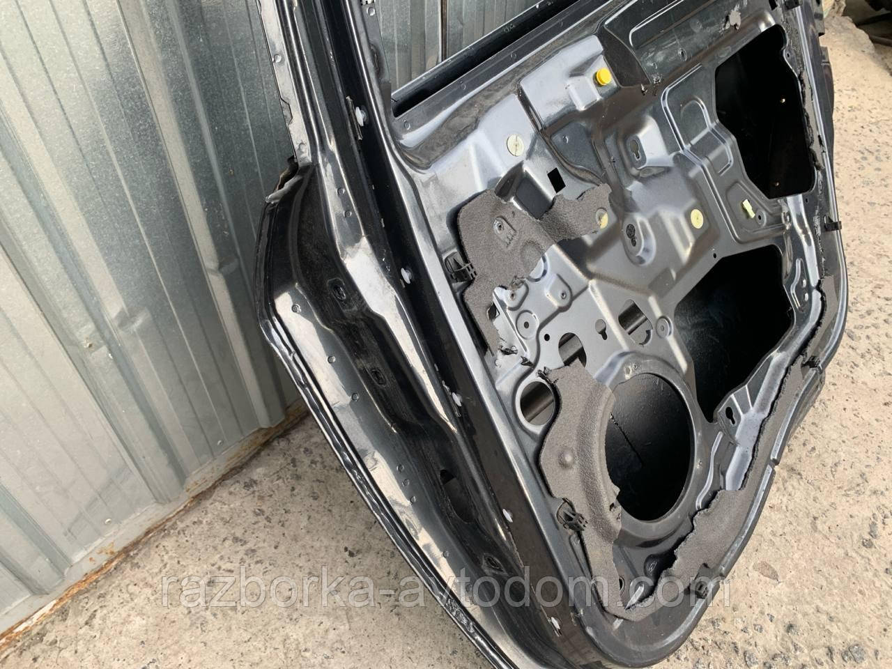 Двері задня права Ford Mondeo (07-10) OE: 1582403