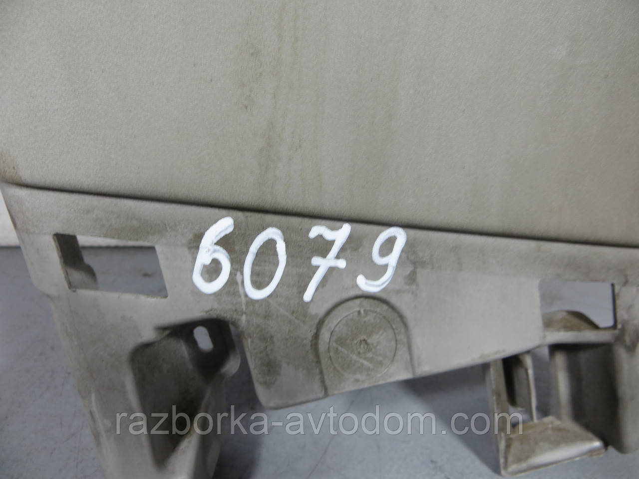 Обшивка стійки середня ліва верхня Peugeot 307 (2001-2008) ОЕ: 9632747077 фото 2
