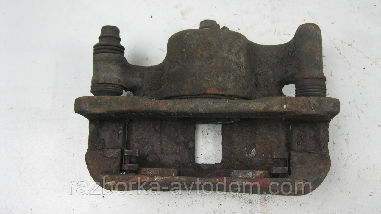 Суппорт передній правий Honda Civic 4 (1988-1991) OE:45210-SF1-013