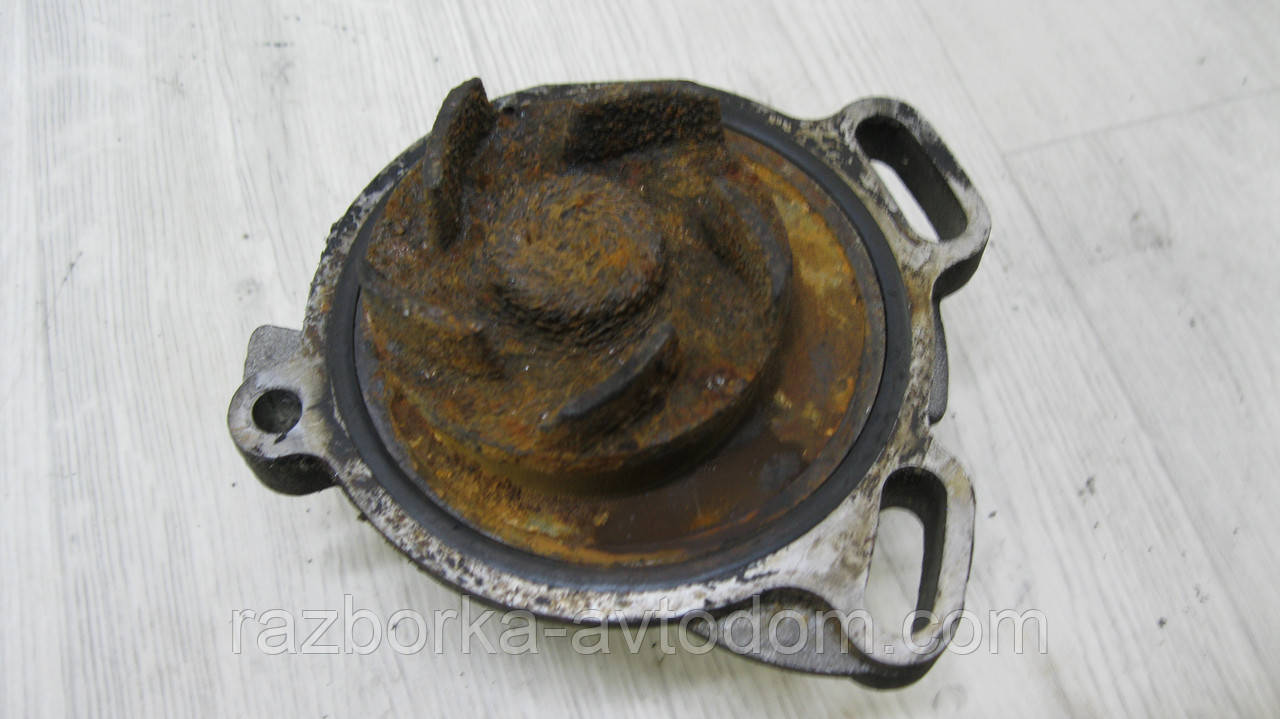 Насос системи охолодження (помпа) VW Lt28-55 (1975-1996) 073121004, 073121004V, 073121004X, 073121005, 73121005 фото 2