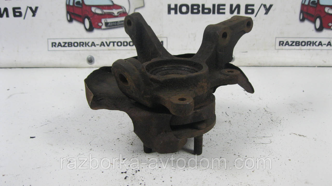Поворотний кулак/ступиця передній лівий Nissan Sunny N13 (1986-1990) OE:4001550A00