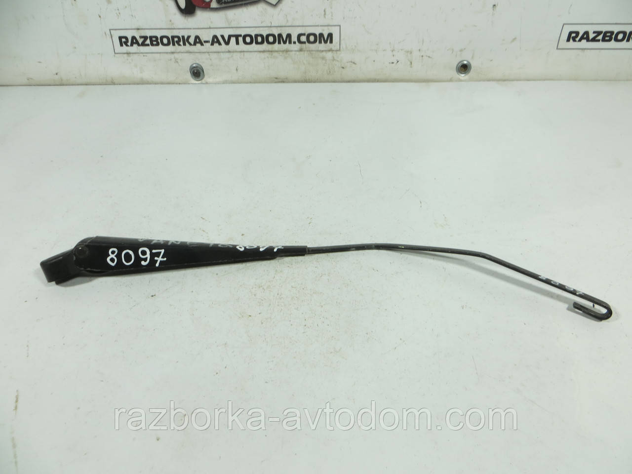 Двонік/важіль склоочисника задній NISSAN VANETTE C23 (1991-2001) ОЕ: 287809C000