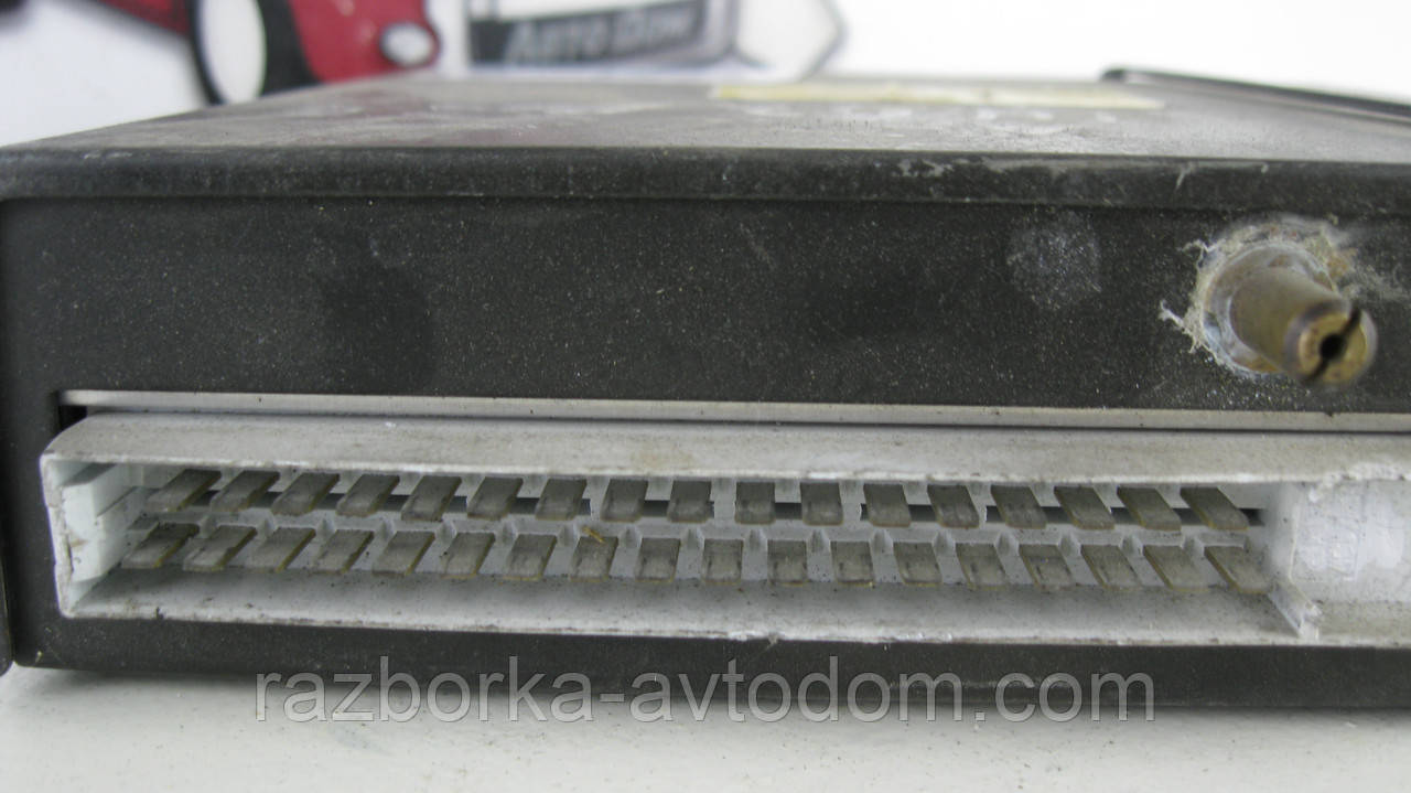 Блок керування двигуном/ебу/моніці турбобензин AUDI 200 (1982-1991) OE:447905383C