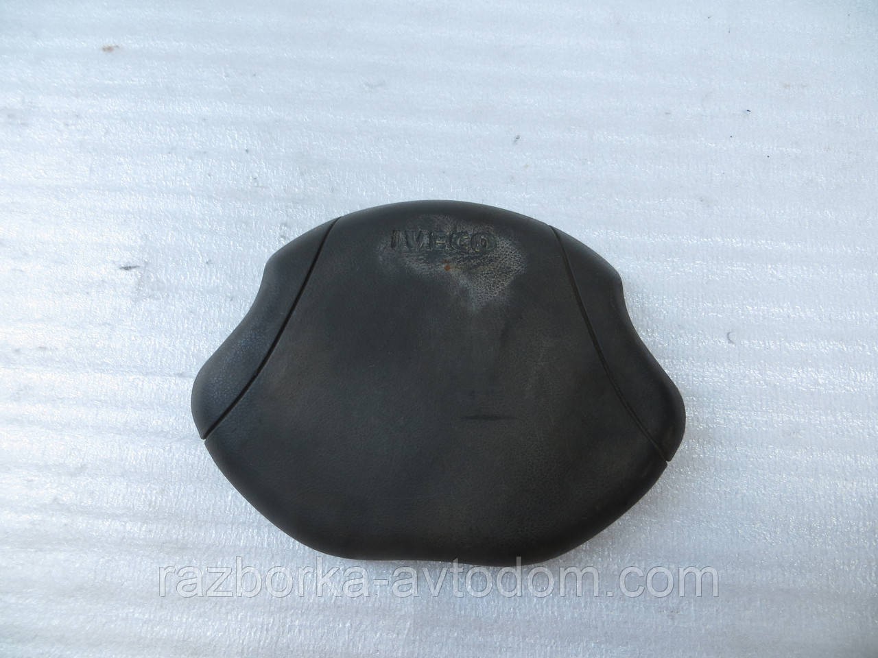 Накладка декоративна/заглушка керма/кришка без AirBag Iveco DAILY E3 (2000-2005) OE:500326432