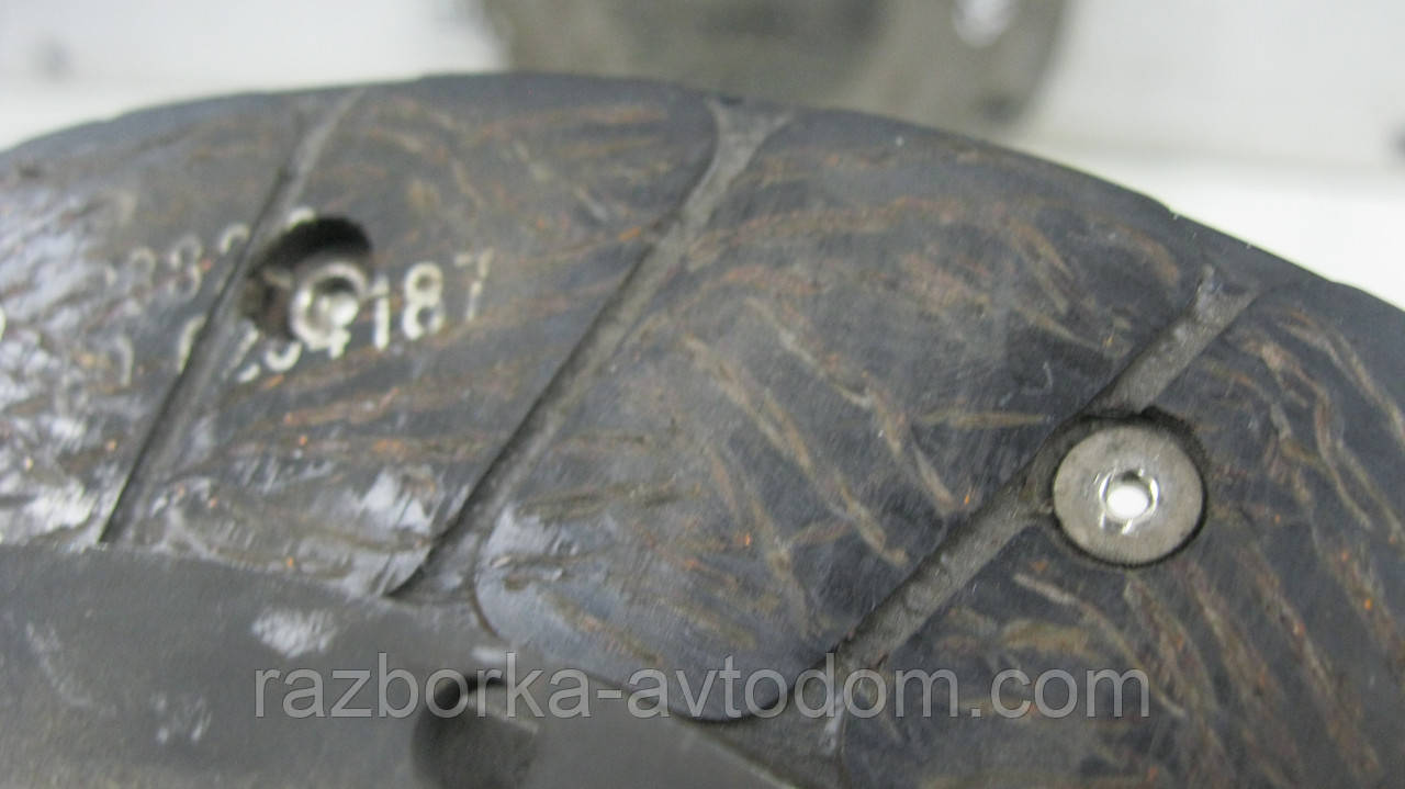 Комплект зчеплення VW T5 (2003-2015), Jetta 5 (2005-2011), Skoda Octavia A5 (2004-2013) 1.9 TDI OE:702098
