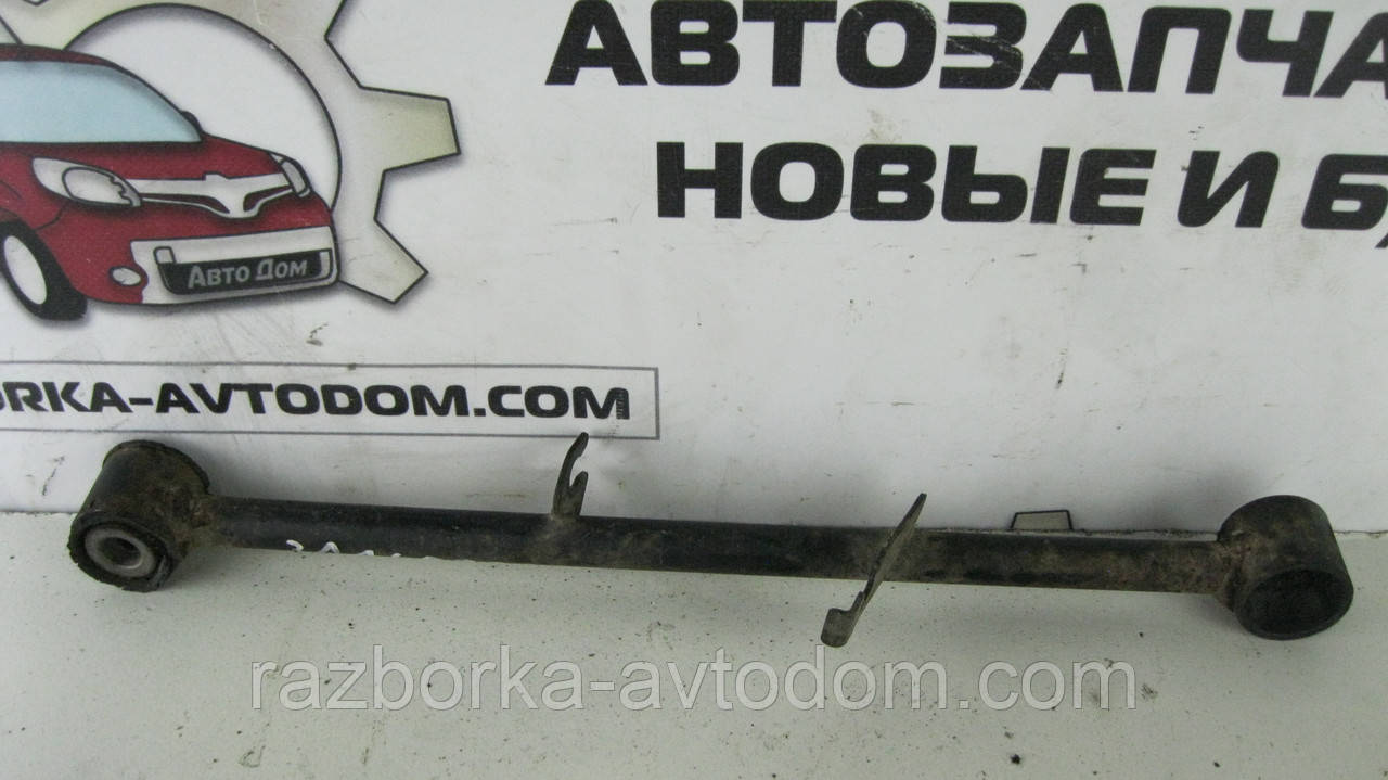 Важіль задній поперечний правий Nissan X-trail T30 (01-08) OE:551208H500
