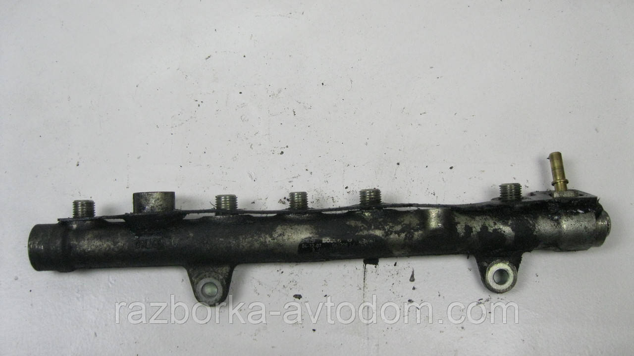 Паливна рейка (рампа) Citroen C4 Picasso (2006-2013) 2,0 HDI OE:1570 N5