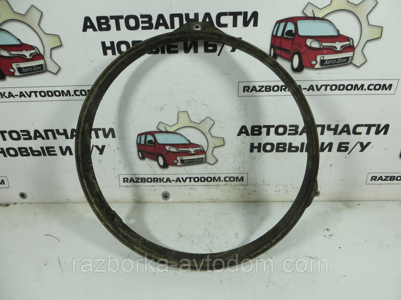 Рамка корпус вентилятора радіатора VW LT (1975-1996)