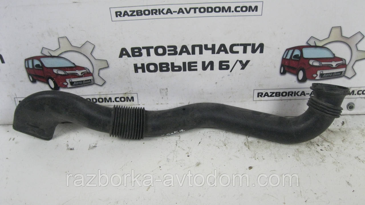 Повітряний патрубок Opel Vivaro, Renault trafic 1.9 CDTI (2001-2010) OE:91166663