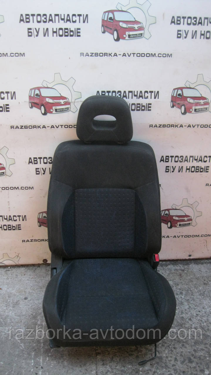 Сидіння переднє пасажирське Nissan X-Trail T30 (2001-2007) OE:870008H701