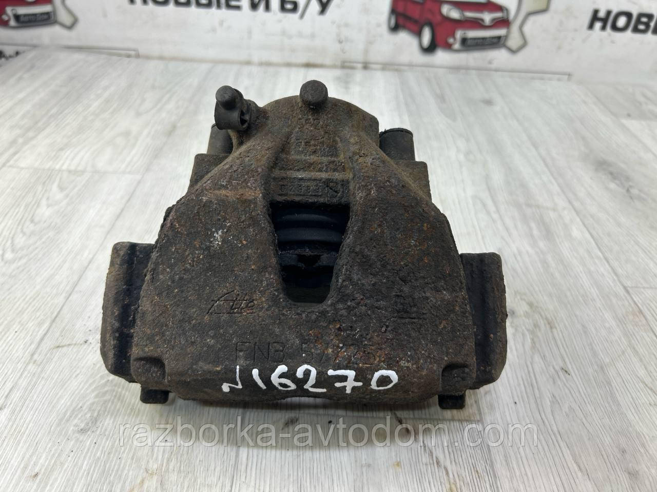 Суппорт передній правий Opel Zafira B (05-10) OE:5542107, 93190648