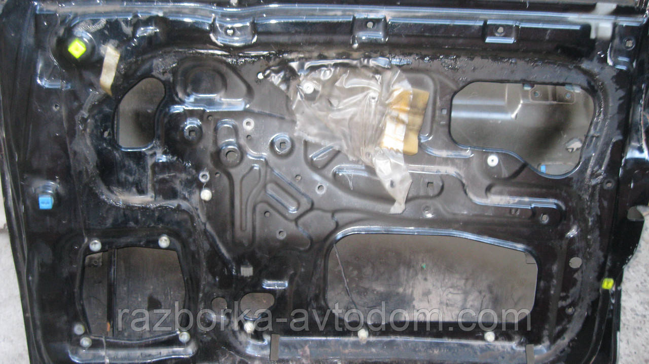 Двері передні права Mitsubishi Pajero Sport 1 (1997-2009) OE:MR981906 ДЕФЕКТ
