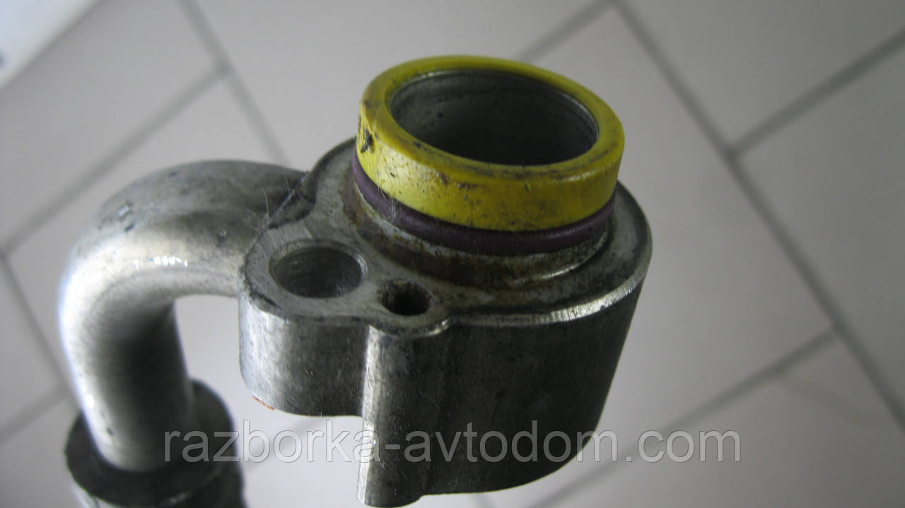 Трубка кондиціонера VW Touran (2003-2010) OE:1T0820743AA